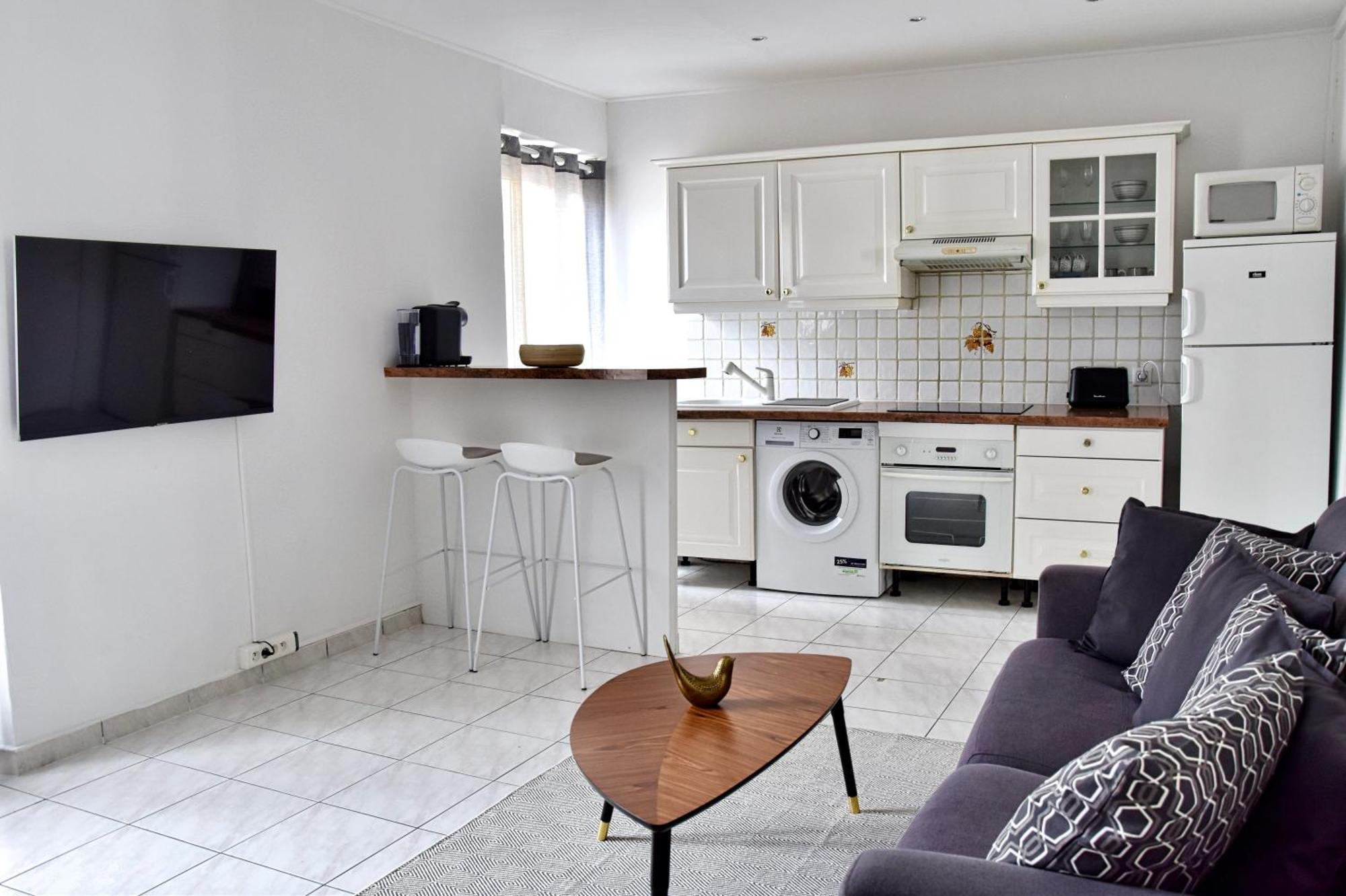 Bel Appartement Au Coeur De Niza Exterior foto